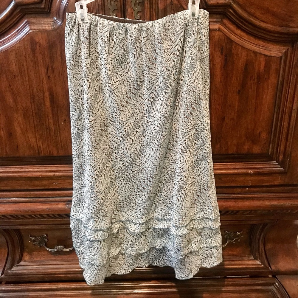 Medium Cato MIDI Skirt with ruffle